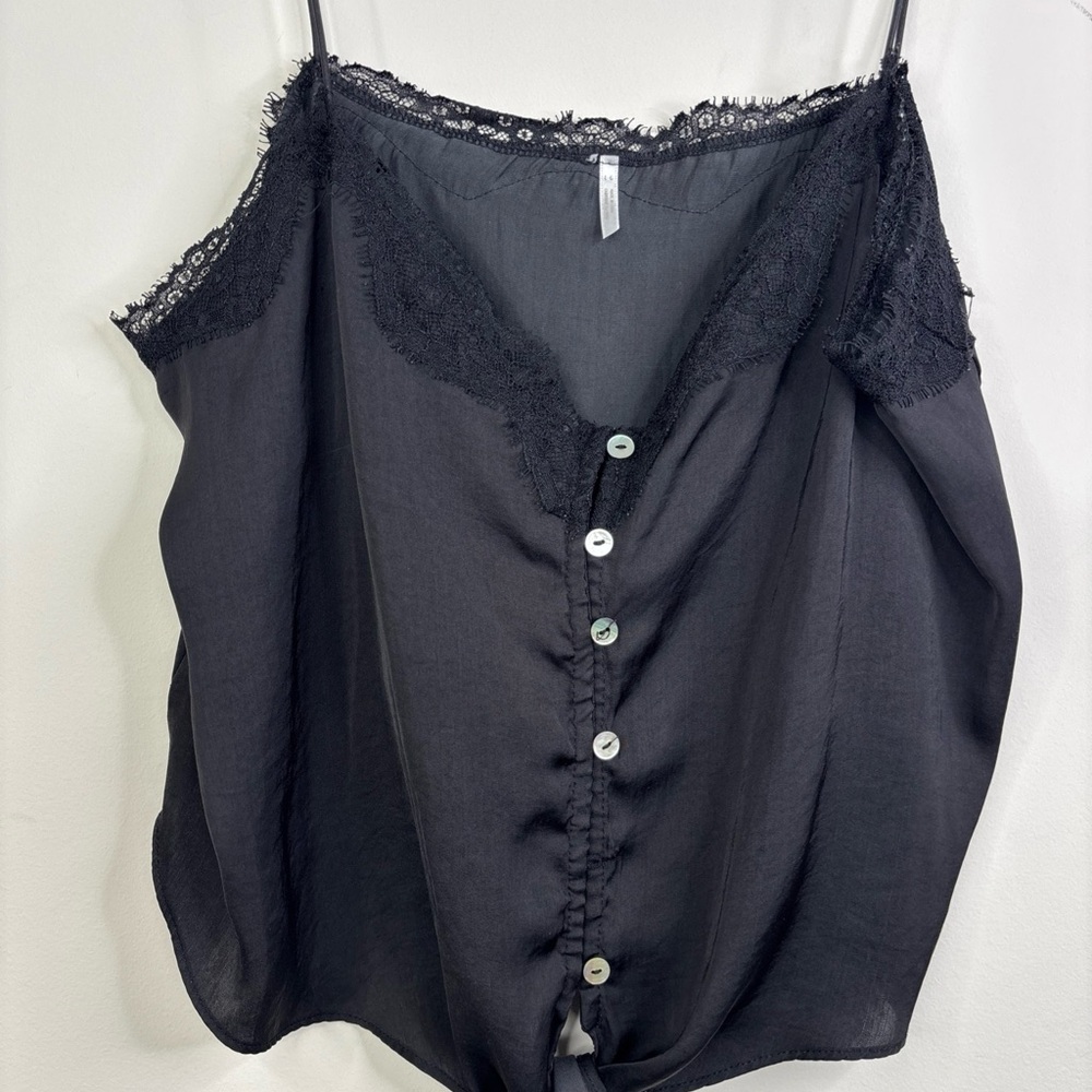 BN2 Anthropologie Sexy Black Lace Trim‎ Satin Top Strappy Women Size Large Tie
